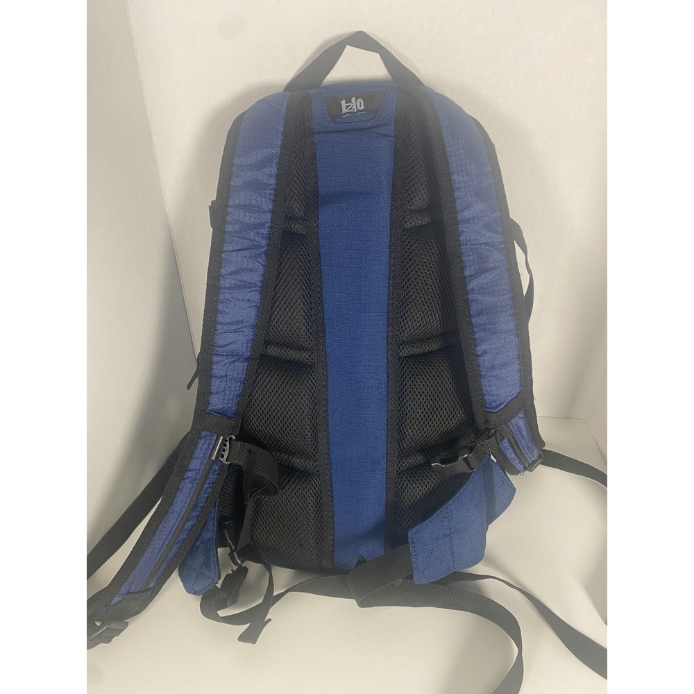 Quest Hydration Pack 2 Liter Backpack Ripstop Hik… - image 2